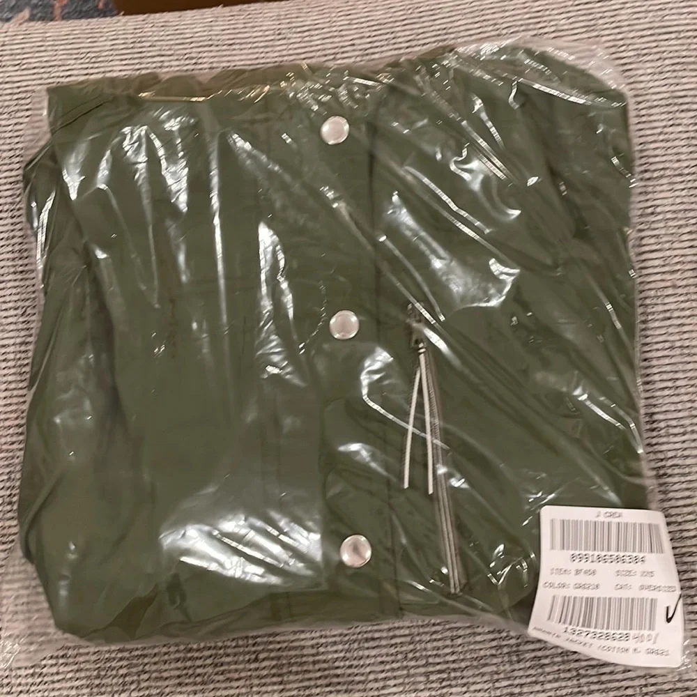 Relaxed perfect lightweight jacket Item BF450 Color GR6210